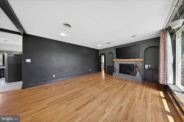 350 MILFORD RD, Downingtown, PA 19335