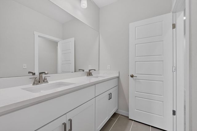 13100 Brave Tenderfoot TRL, Buda, TX 78610