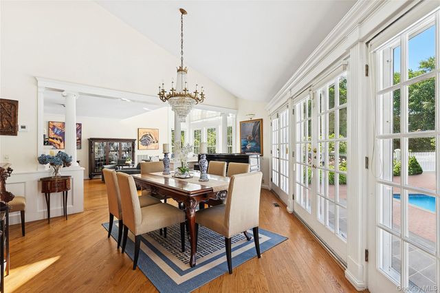 19 and 33 Bridgefield Road, Bridgehampton, NY 11932