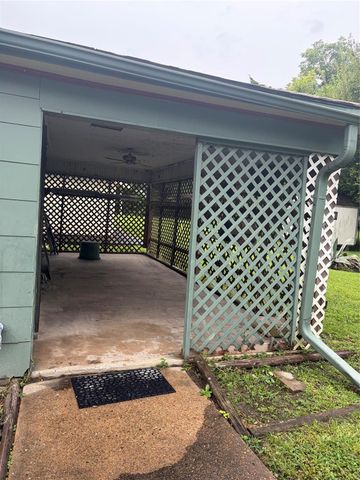 9916 Fulton Street, Houston, TX 77076