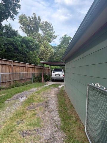 9916 Fulton Street, Houston, TX 77076