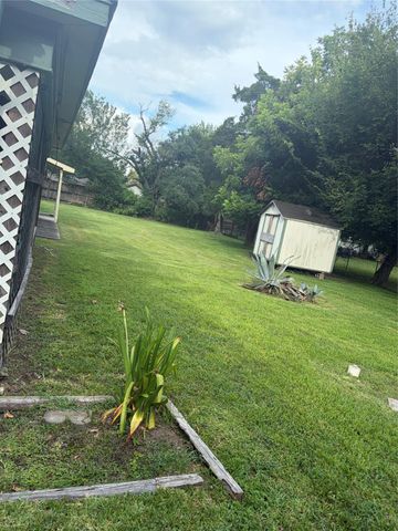 9916 Fulton Street, Houston, TX 77076