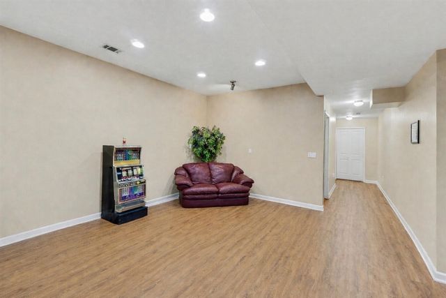 10044 W Sargent Road, Fowlerville, MI 48836