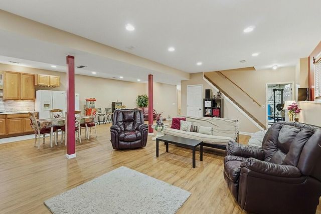 10044 W Sargent Road, Fowlerville, MI 48836