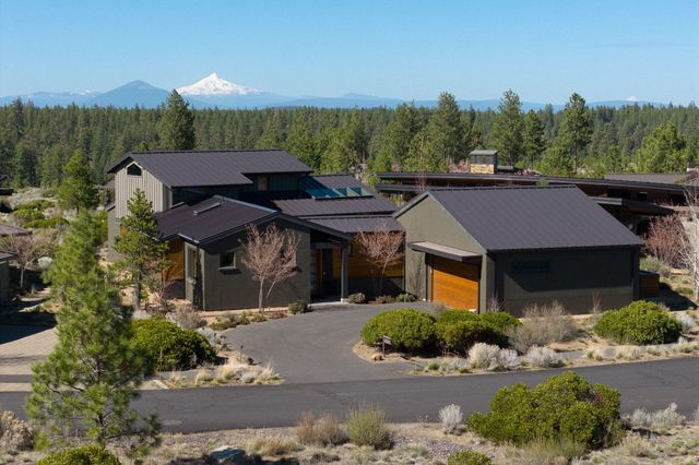 62665 Big Sage Way, Bend, OR 97703