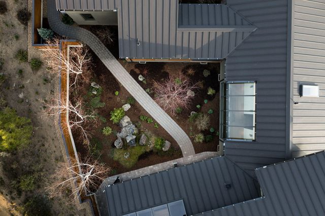 62665 Big Sage Way, Bend, OR 97703