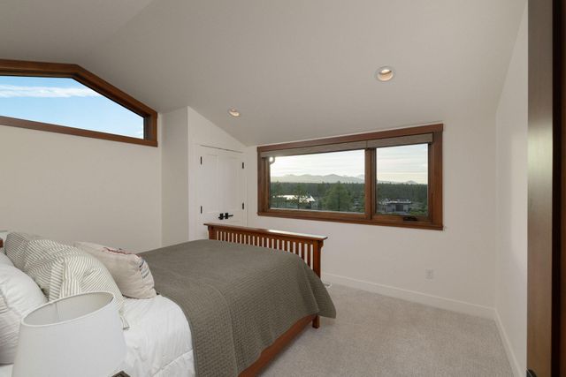 62665 Big Sage Way, Bend, OR 97703