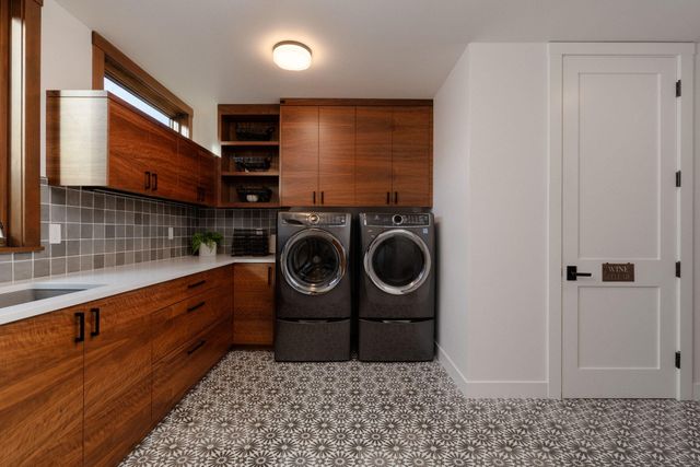 62665 Big Sage Way, Bend, OR 97703