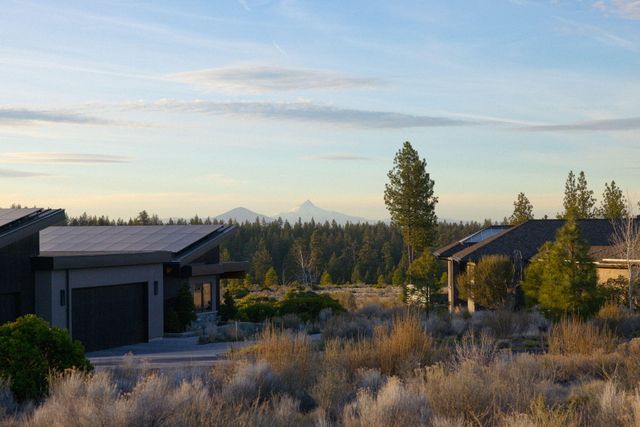 62665 Big Sage Way, Bend, OR 97703