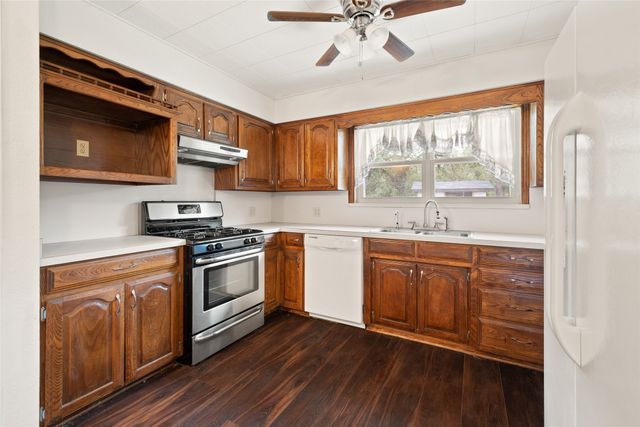 2428 County Road 911, Joshua, TX 76058