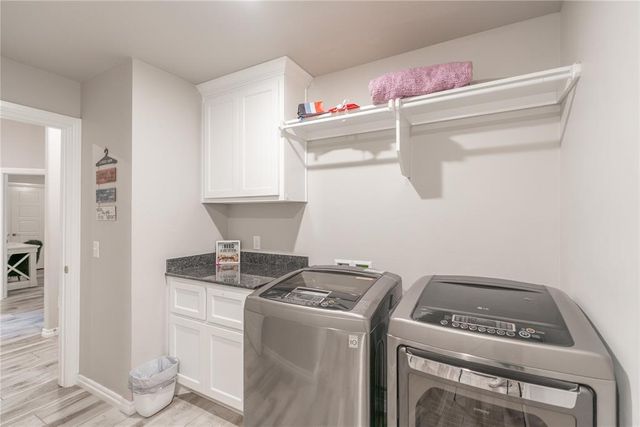 701 Cassandra Lane, Yukon, OK 73099