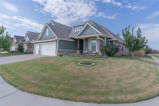 701 Cassandra Lane, Yukon, OK 73099