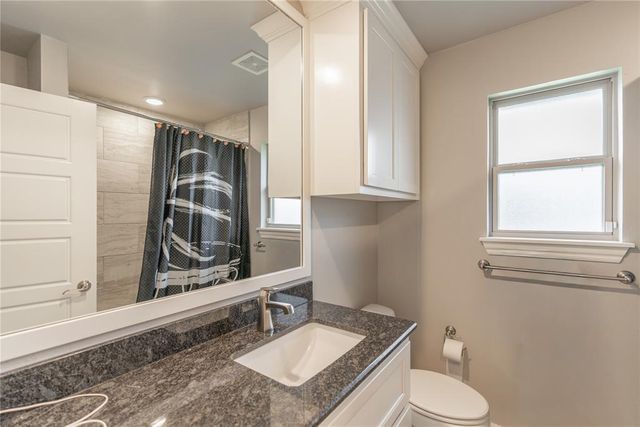 701 Cassandra Lane, Yukon, OK 73099