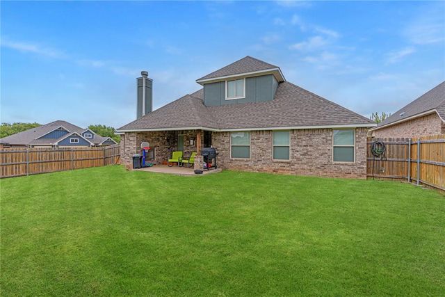 701 Cassandra Lane, Yukon, OK 73099