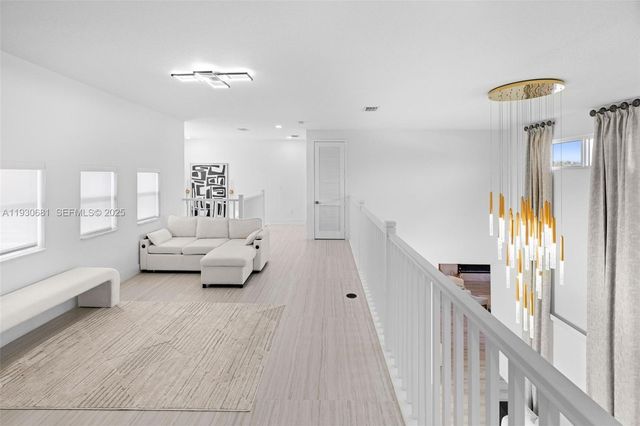 11035 N Sierra Ranch Dr, Davie, FL 33324