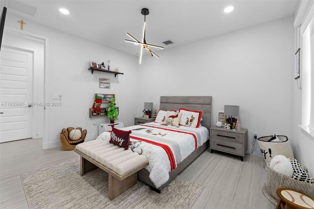 11035 N Sierra Ranch Dr, Davie, FL 33324