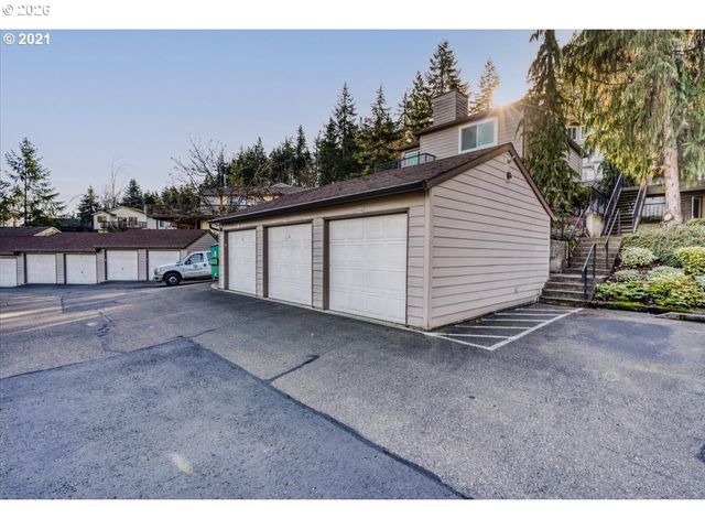 20920 FAWN Ct 12, West Linn, OR 97068
