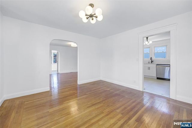135 E Linden Avenue, Dumont, NJ 07628
