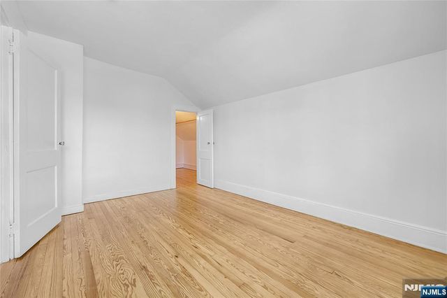 135 E Linden Avenue, Dumont, NJ 07628