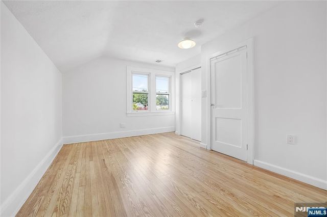 135 E Linden Avenue, Dumont, NJ 07628