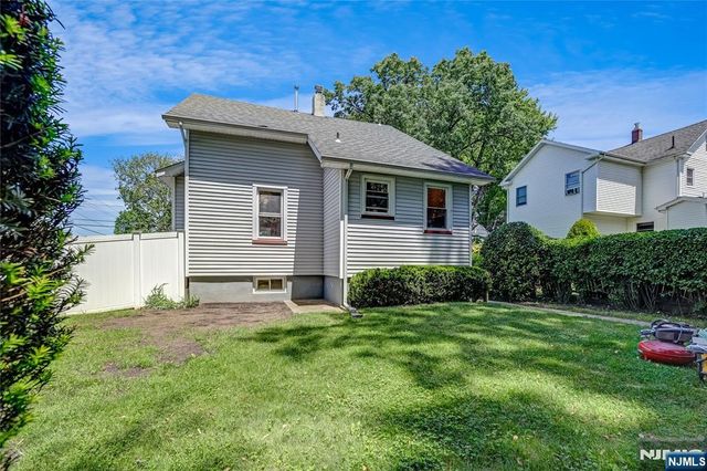 135 E Linden Avenue, Dumont, NJ 07628