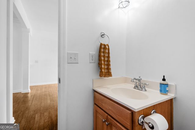 1294 Park Pass Way, Suwanee, GA 30024