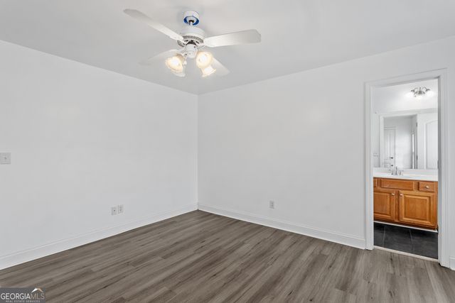 1294 Park Pass Way, Suwanee, GA 30024