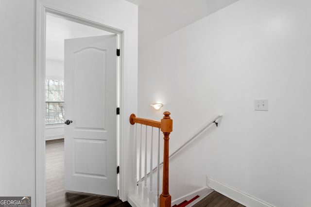 1294 Park Pass Way, Suwanee, GA 30024