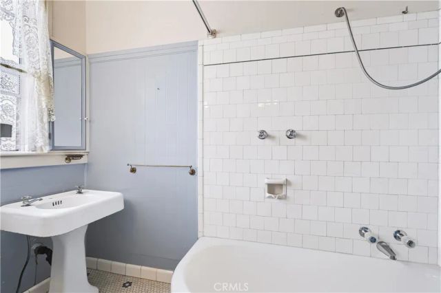 624 Esplanade, Redondo Beach, CA 90277