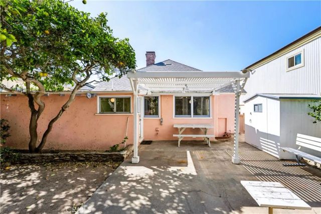 624 Esplanade, Redondo Beach, CA 90277