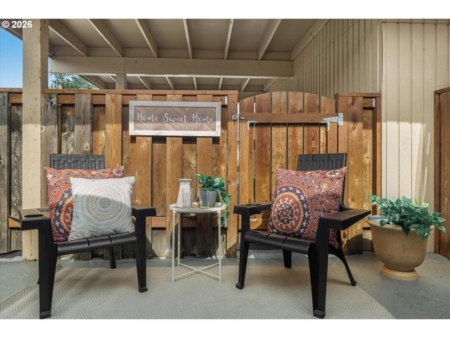 5016 Sw NORMANDY Pl, Beaverton, OR 97005