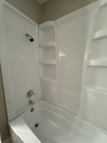 539 15th Avenue, East Moline, IL 61244