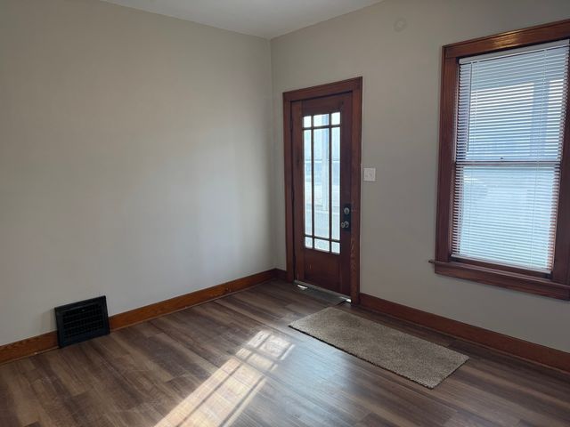 539 15th Avenue, East Moline, IL 61244