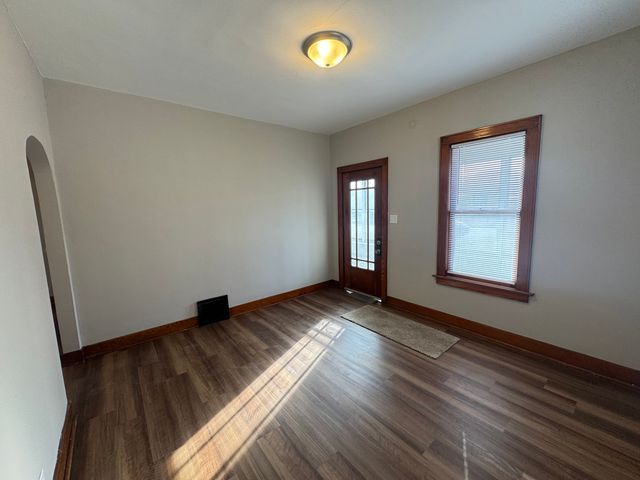 539 15th Avenue, East Moline, IL 61244