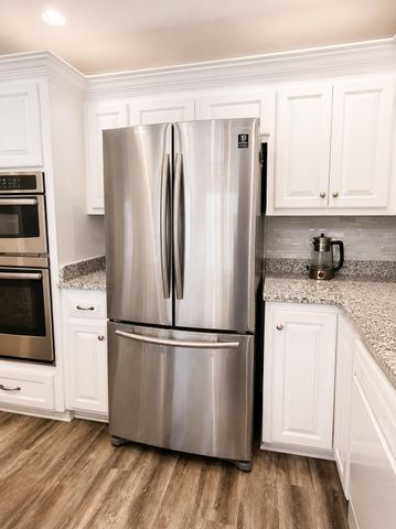 1176 Lesesne Drive, Manning, SC 29102