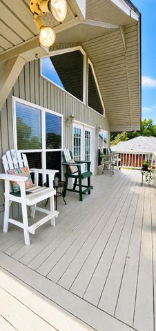 1176 Lesesne Drive, Manning, SC 29102