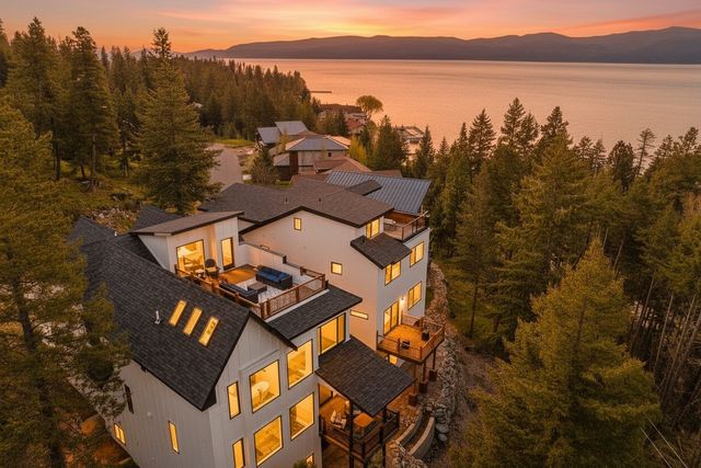 215 Whisper Ridge Drive, Bigfork, MT 59911