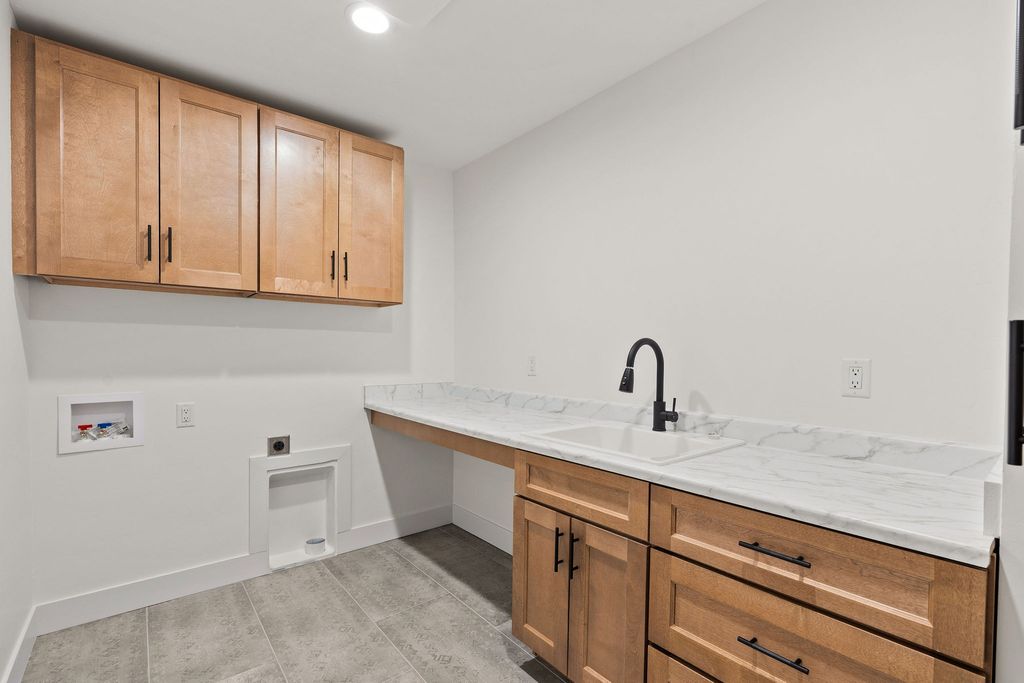 215 Whisper Ridge Drive, Bigfork, MT 59911 photo 34