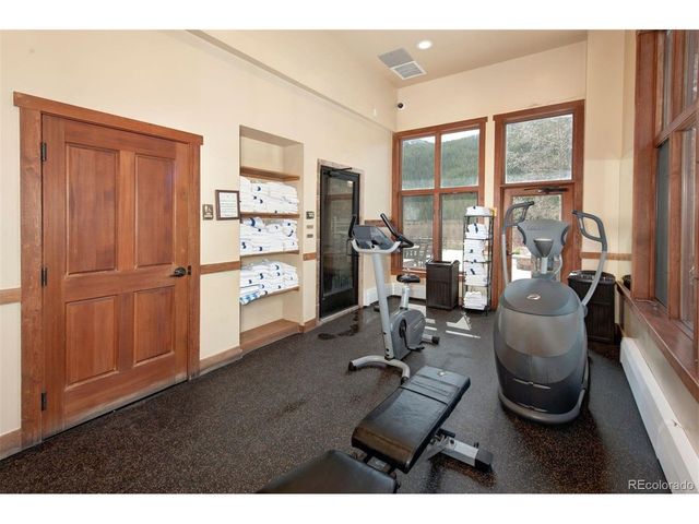 20 Hunki Dori Ct 2312, Dillon, CO 80435