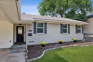 8731 Stanwood Drive, Dallas, TX 75228