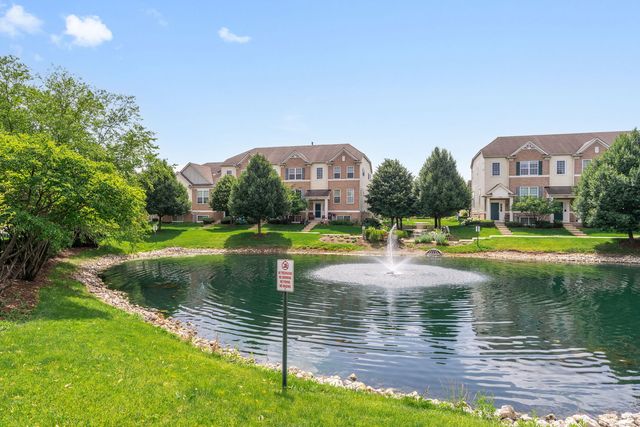 1682 Dogwood Lane, Hanover Park, IL 60133
