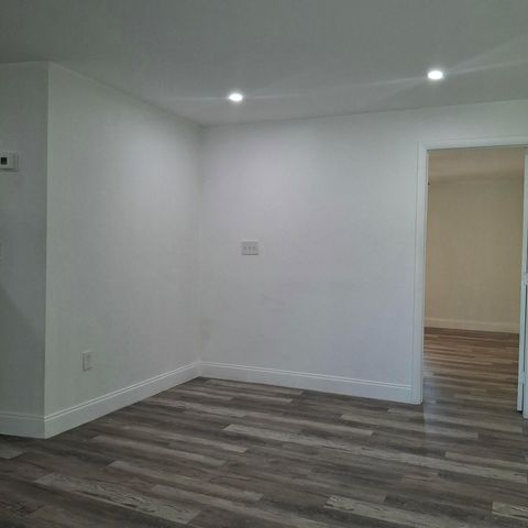 1097 Wilkinson Road B, Lake Worth, FL 33462