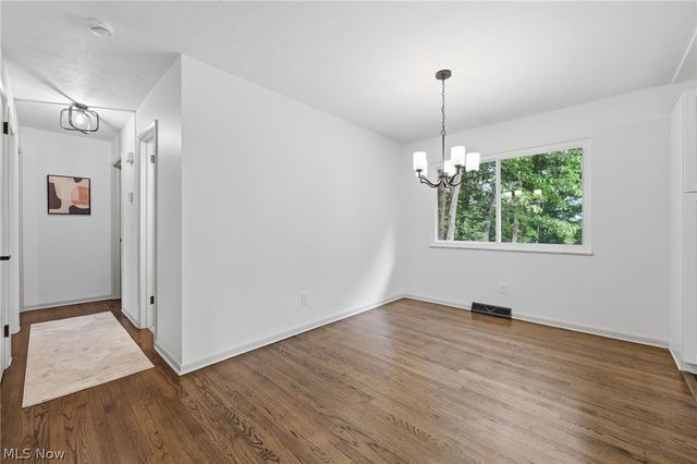 3133 Fair Oaks Drive, Norton, OH 44203
