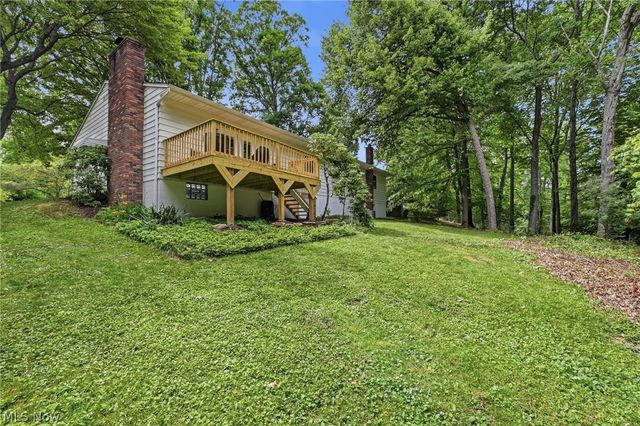 3133 Fair Oaks Drive, Norton, OH 44203