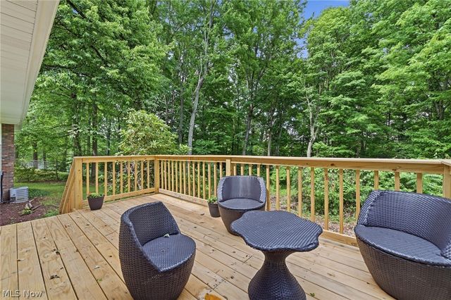 3133 Fair Oaks Drive, Norton, OH 44203