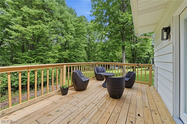3133 Fair Oaks Drive, Norton, OH 44203