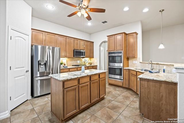 1535 Pimpernel, San Antonio, TX 78260