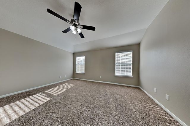 16883 Bob White, Conroe, TX 77385