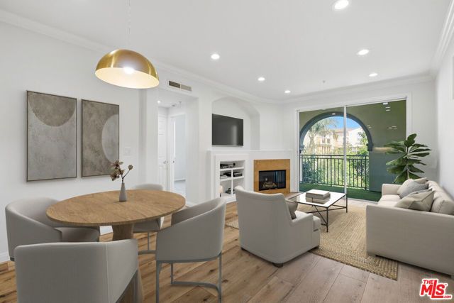 12963 Runway Road 303, Los Angeles, CA 90094