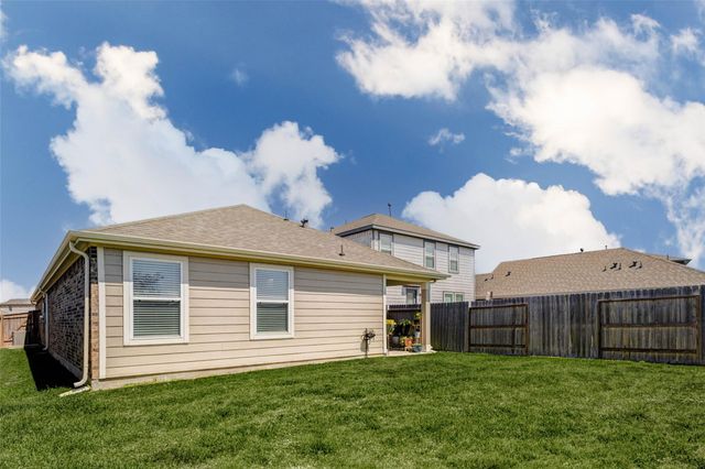 21215 Gulf Front Drive, Cypress, TX 77433